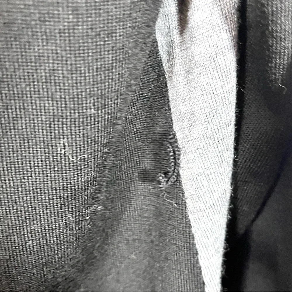 Pendleton Merino Wool Grey & Black Cardigan Size Medium